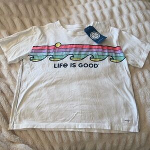 ****sold**** LIFE IS GOOD WOMENS  M CRUSHER  WBOXY CRUSHER T
